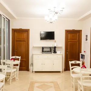 Alojamento de Acomodação e Pequeno-almoço Taormina B&B